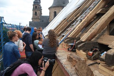 Reparaturarbeiten am Dach des historischen Bischofshauses